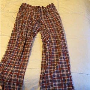 Men’s plaid pajama pants